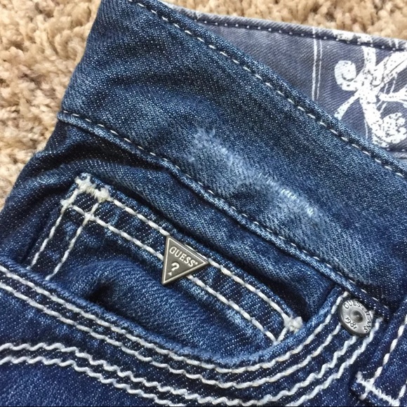 🎀Guess Foxy Flare Distressed Jeans🎀 - Picture 3 of 8